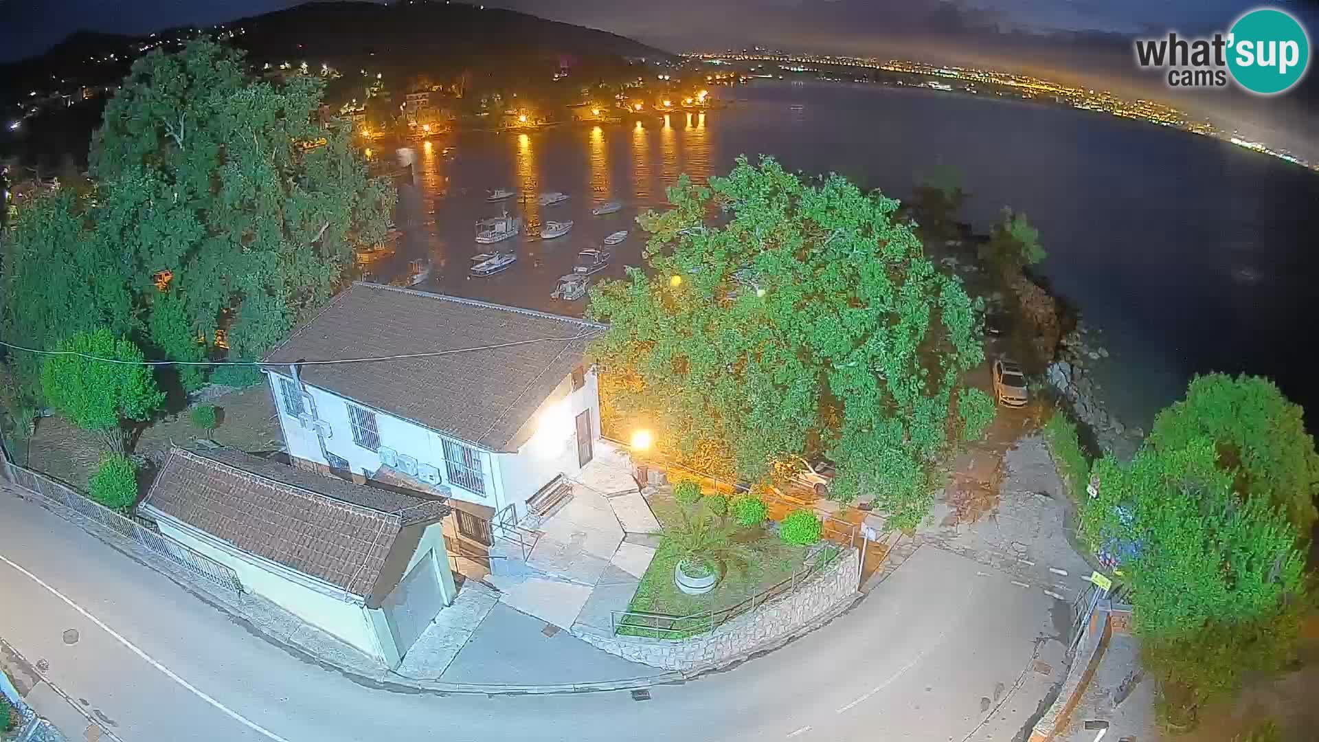 Webcam puerto de Ika – Vista en directo y luces de Opatija
