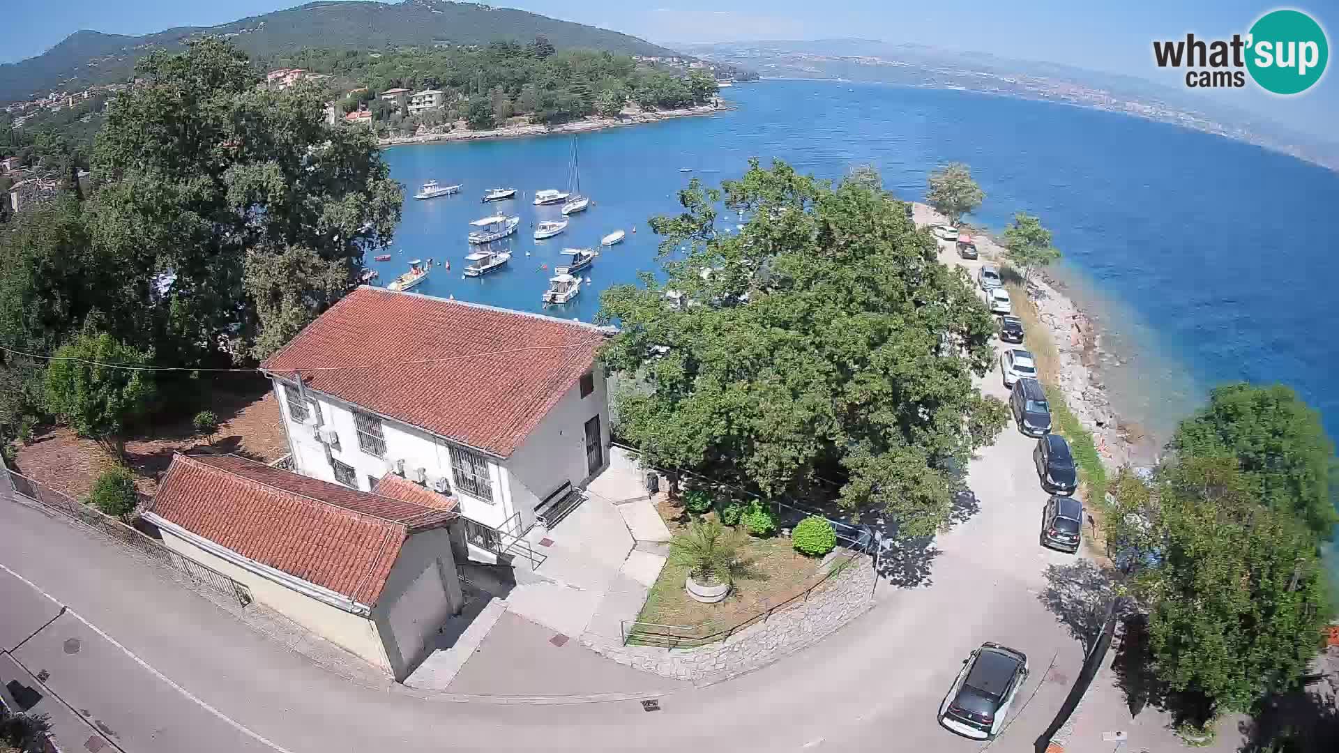 Ika Harbor Webcam – LIVE View of the Harbor and Opatija Lights