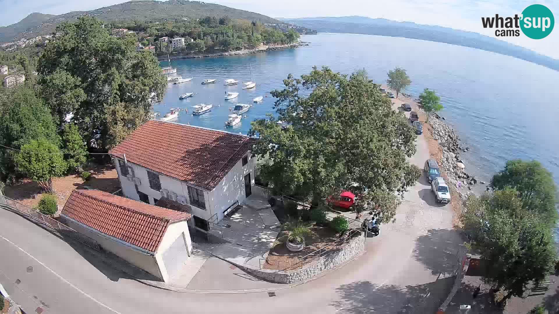 Ika Harbor Webcam – LIVE View of the Harbor and Opatija Lights
