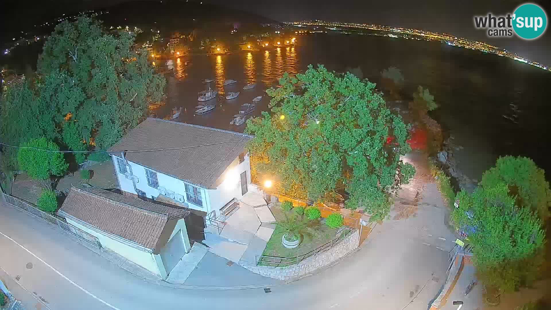 Webcam puerto de Ika – Vista en directo y luces de Opatija