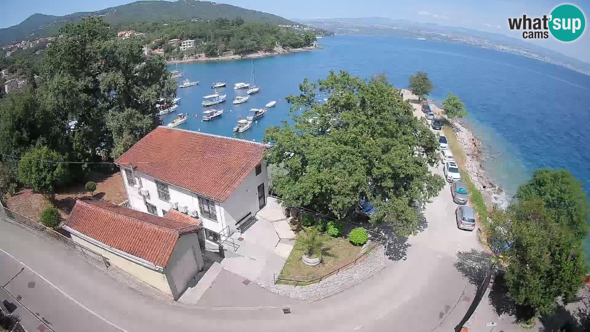 Ika Harbor Webcam – LIVE View of the Harbor and Opatija Lights