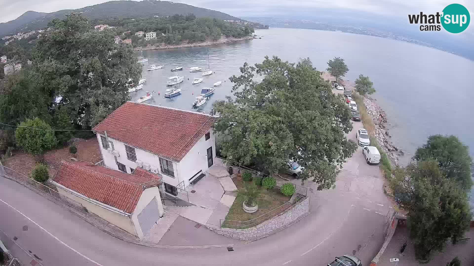 Ika Harbor Webcam – LIVE View of the Harbor and Opatija Lights