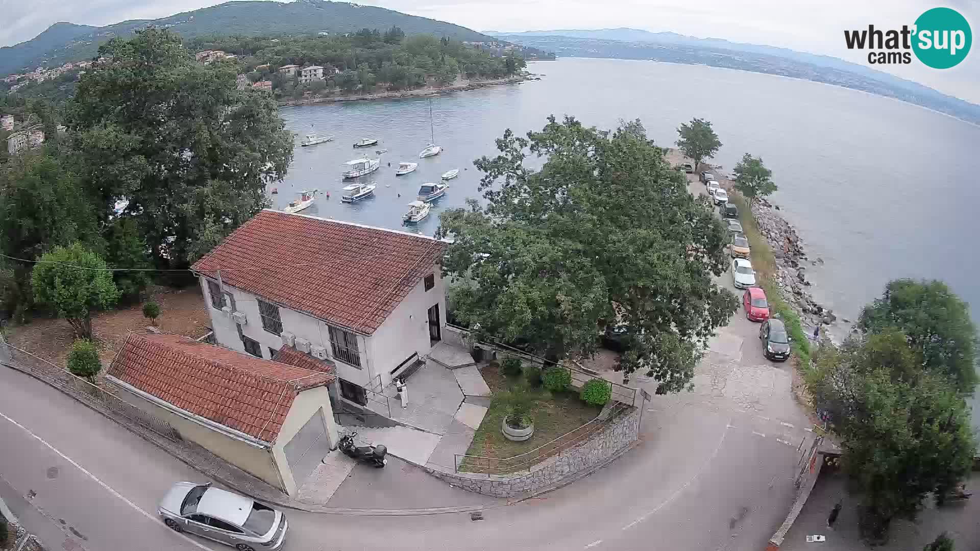 Ika Harbor Webcam – LIVE View of the Harbor and Opatija Lights