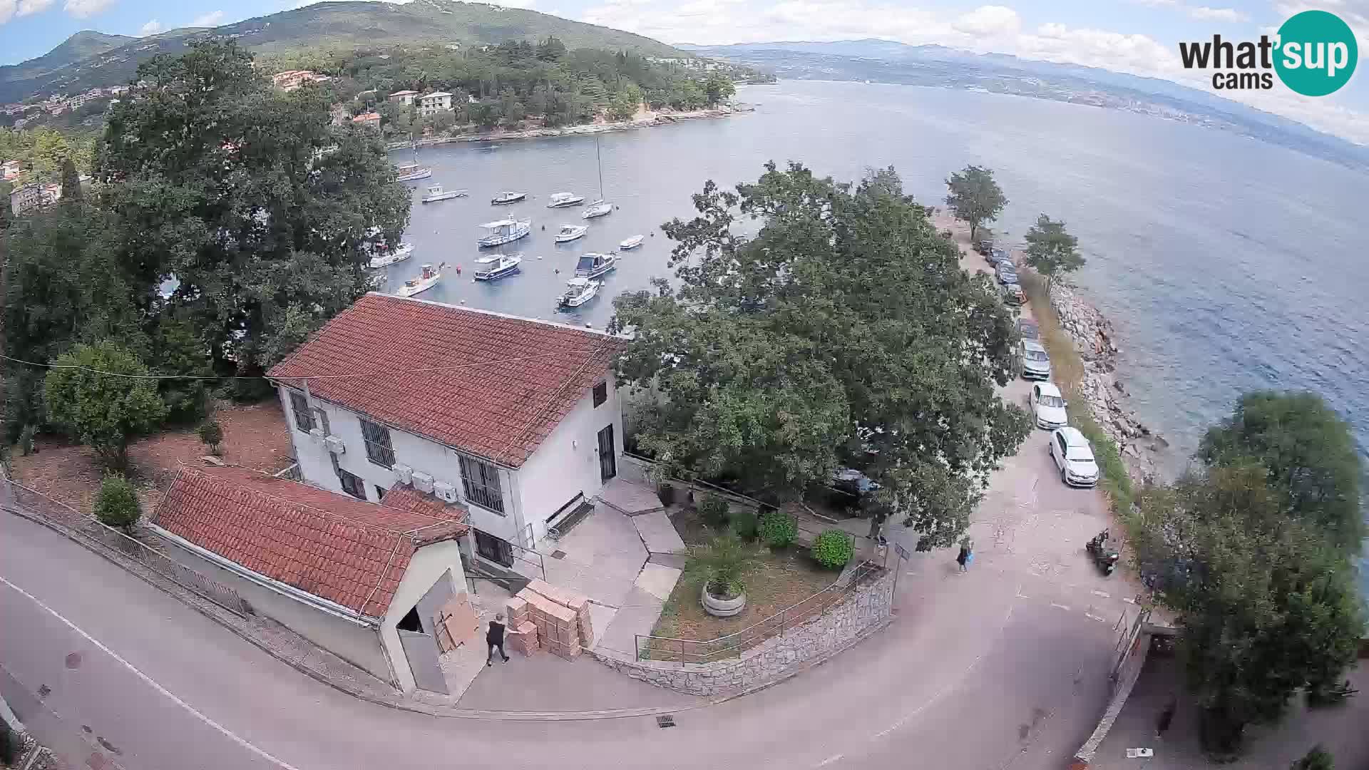 Ika Harbor Webcam – LIVE View of the Harbor and Opatija Lights