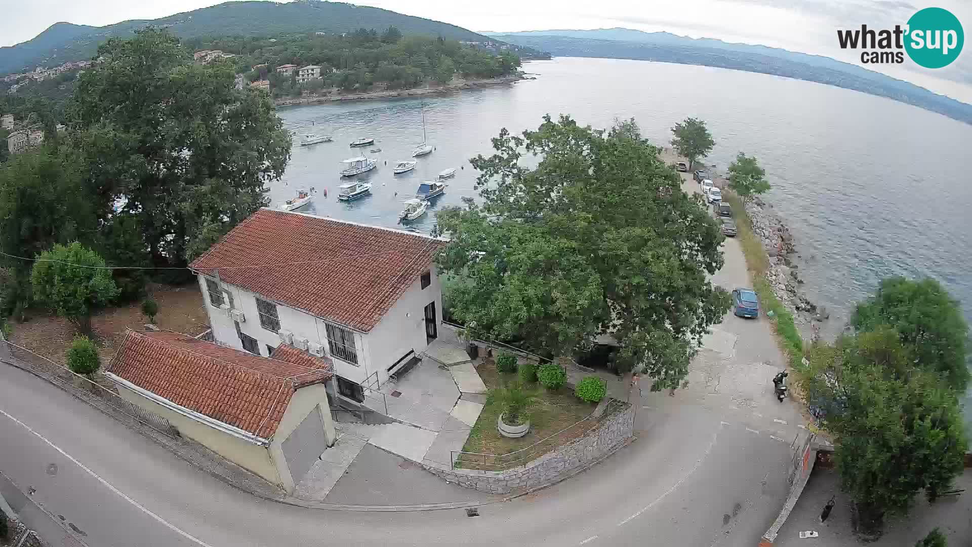 Ika Harbor Webcam – LIVE View of the Harbor and Opatija Lights