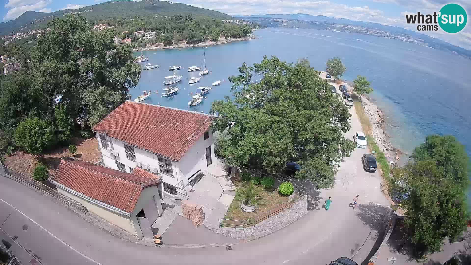 Ika Harbor Webcam – LIVE View of the Harbor and Opatija Lights
