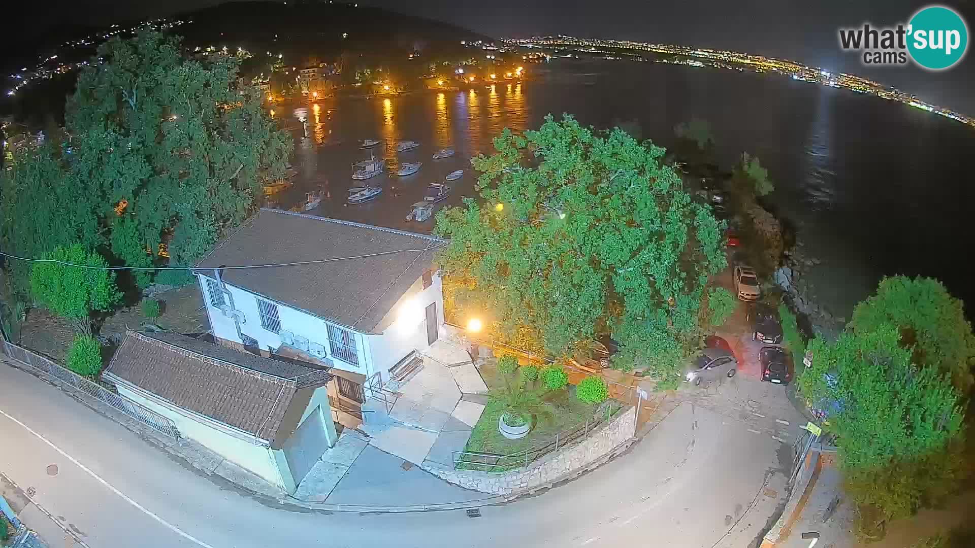 Ika Harbor Webcam – LIVE View of the Harbor and Opatija Lights