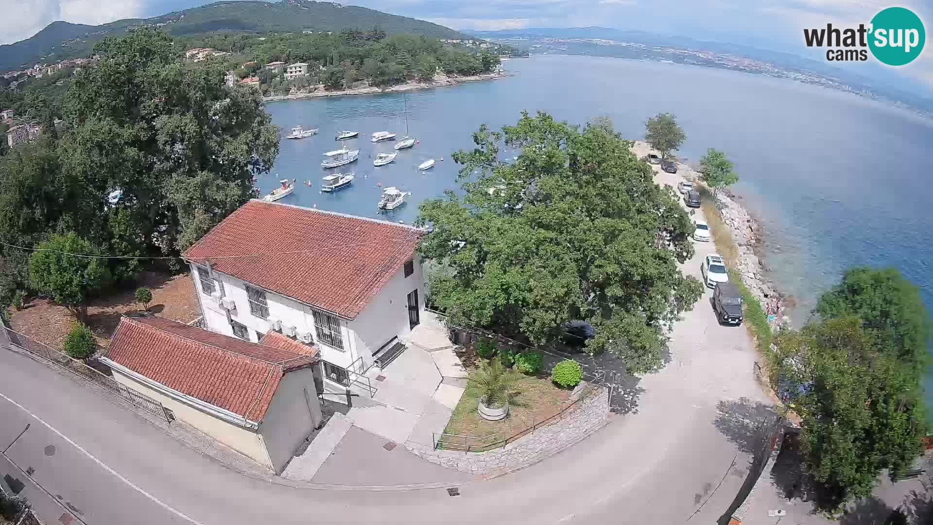 Ika Harbor Webcam – LIVE View of the Harbor and Opatija Lights