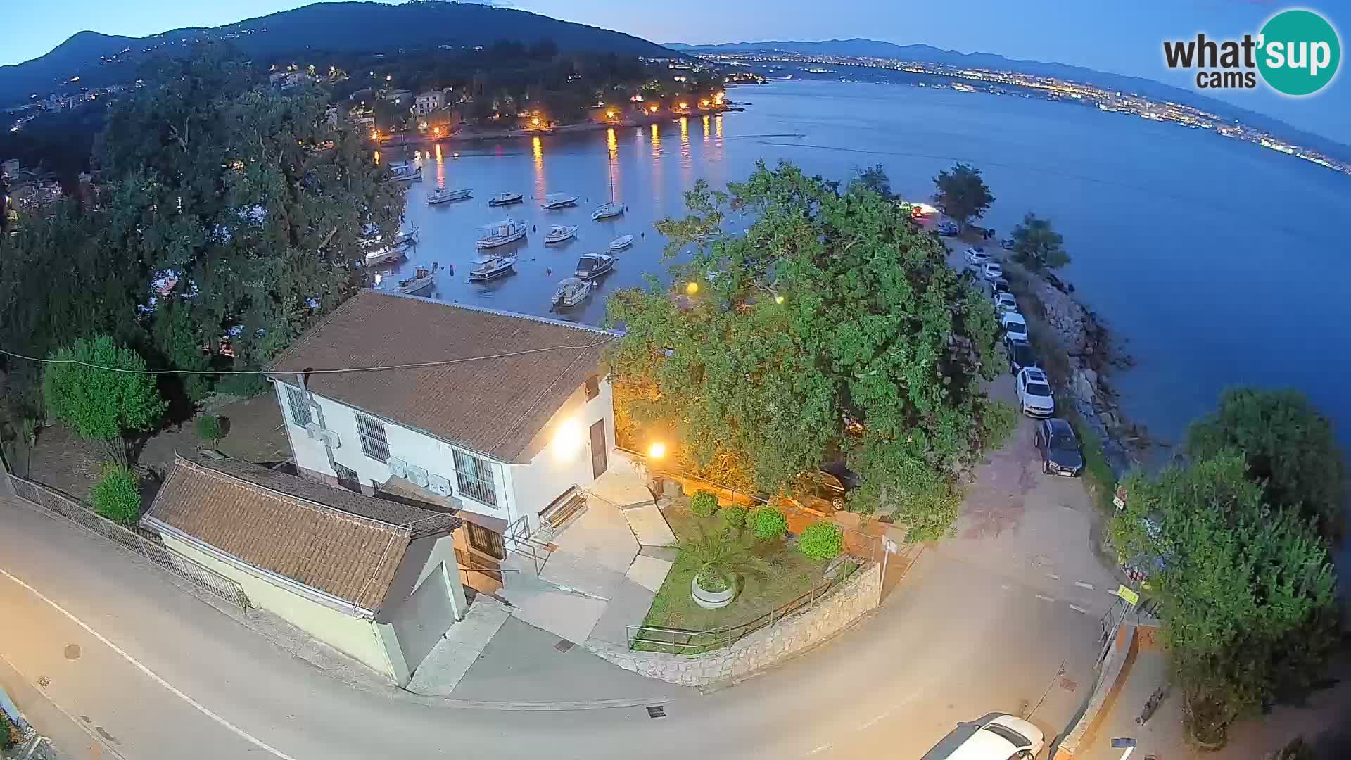 Webcam puerto de Ika – Vista en directo y luces de Opatija