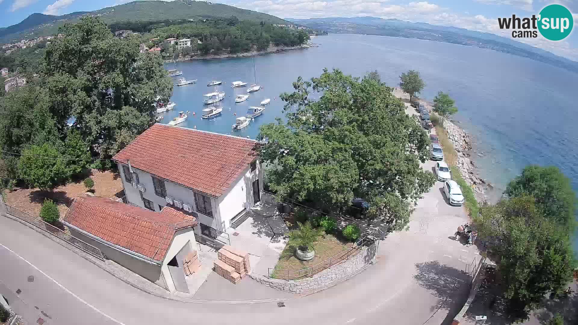 Ika Harbor Webcam – LIVE View of the Harbor and Opatija Lights