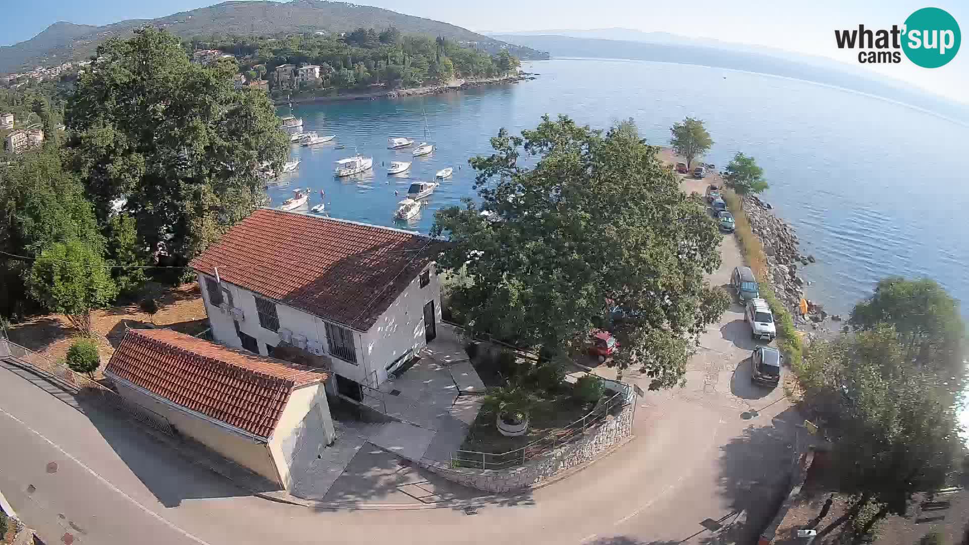 Ika Harbor Webcam – LIVE View of the Harbor and Opatija Lights