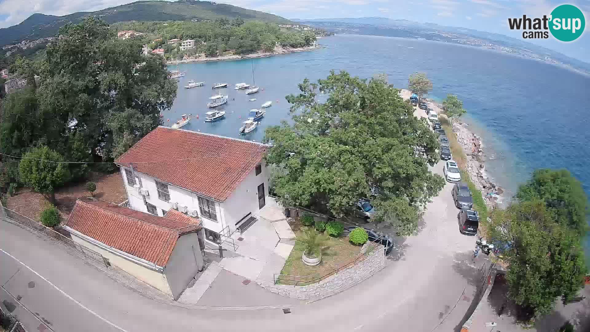 Ika Harbor Webcam – LIVE View of the Harbor and Opatija Lights