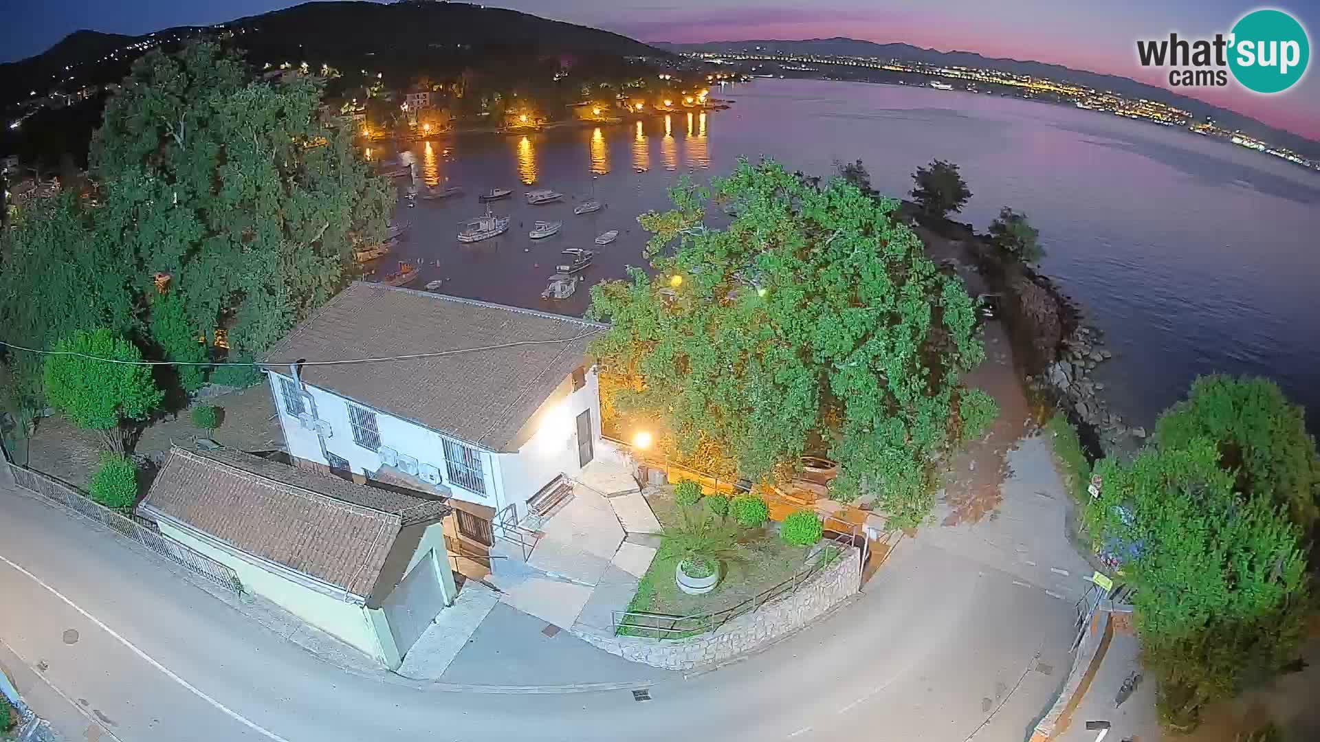 Webcam puerto de Ika – Vista en directo y luces de Opatija