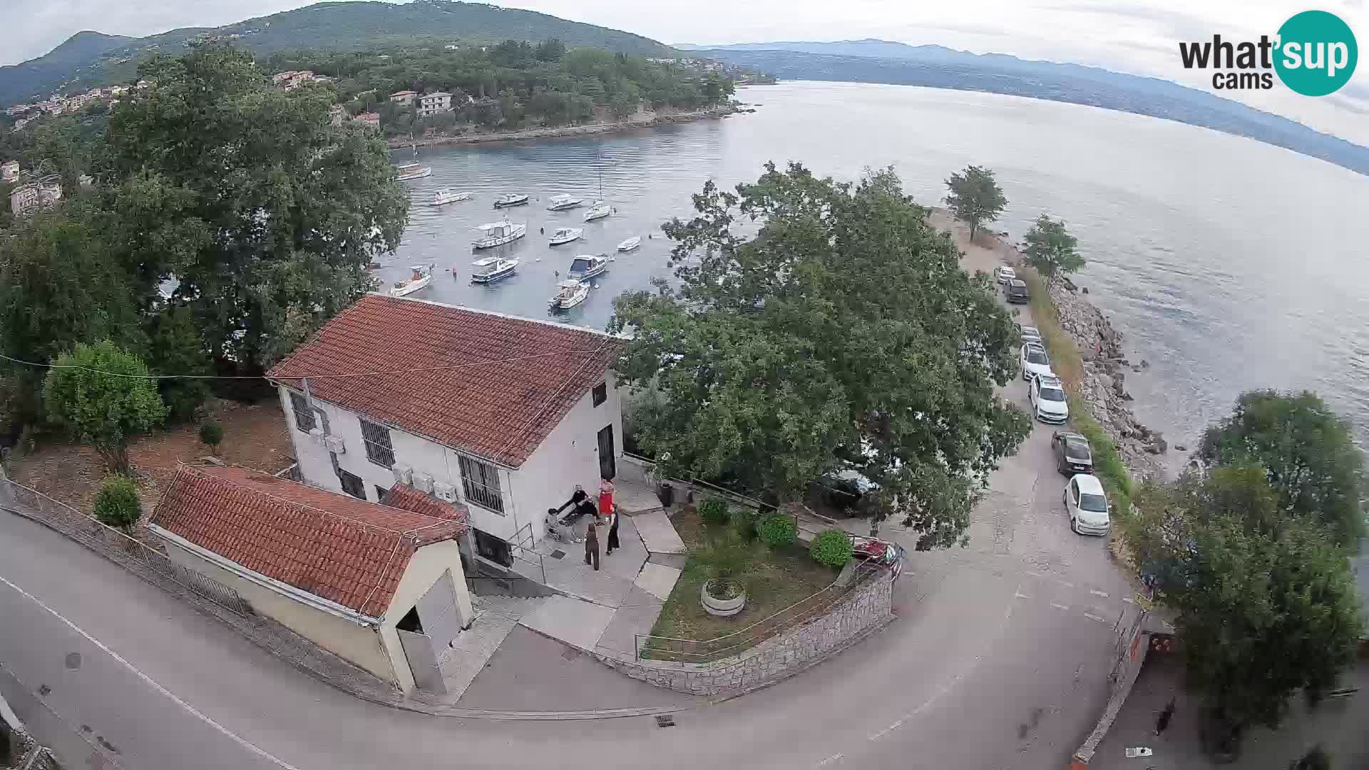 Ika Harbor Webcam – LIVE View of the Harbor and Opatija Lights