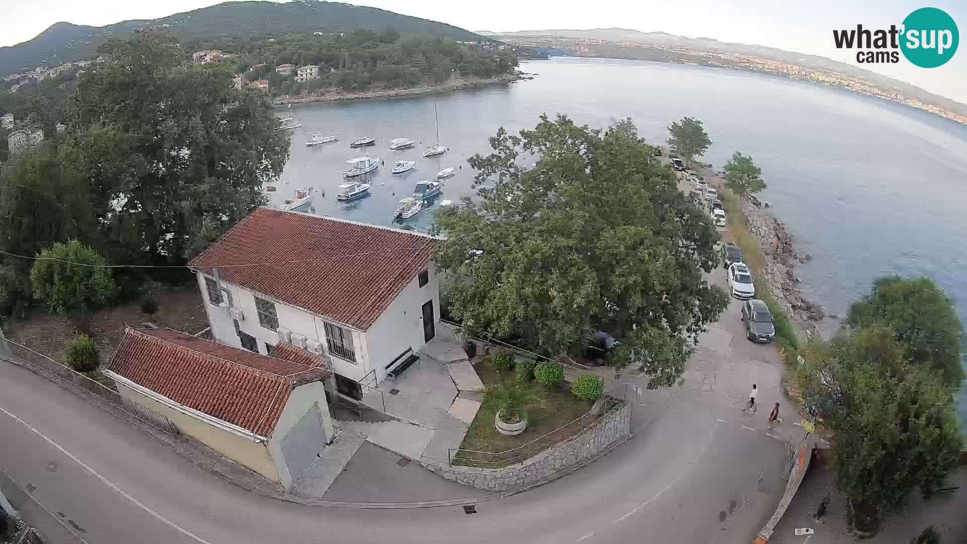 Ika Harbor Webcam – LIVE View of the Harbor and Opatija Lights