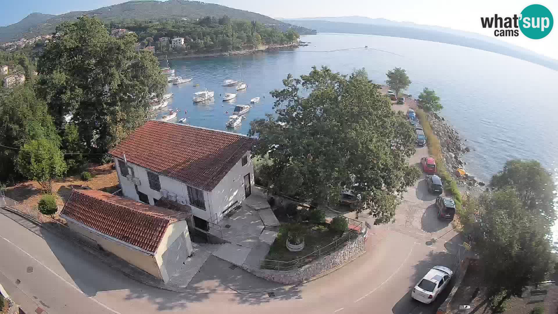 Ika Harbor Webcam – LIVE View of the Harbor and Opatija Lights