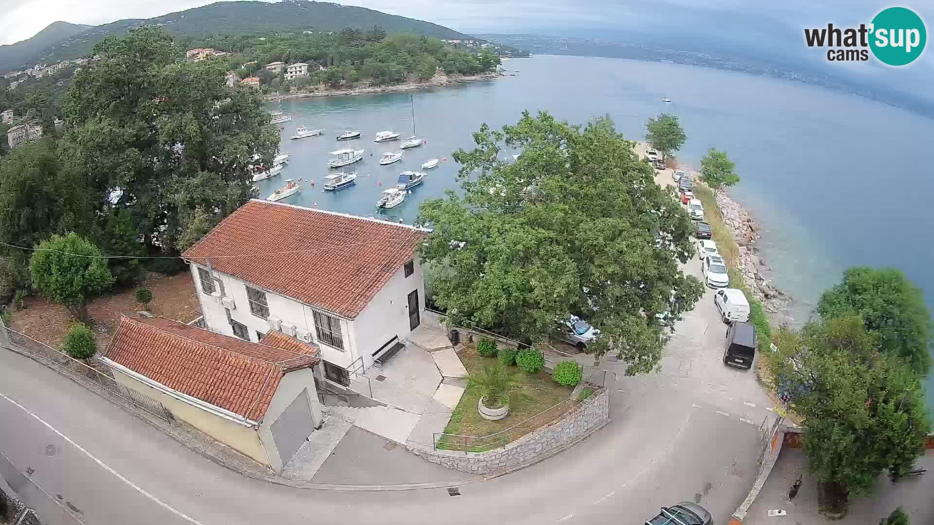 Ika Harbor Webcam – LIVE View of the Harbor and Opatija Lights