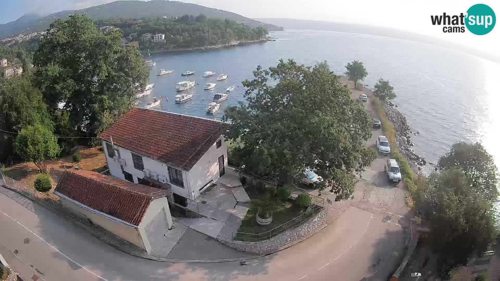 Ika Harbor Webcam – LIVE View of the Harbor and Opatija Lights