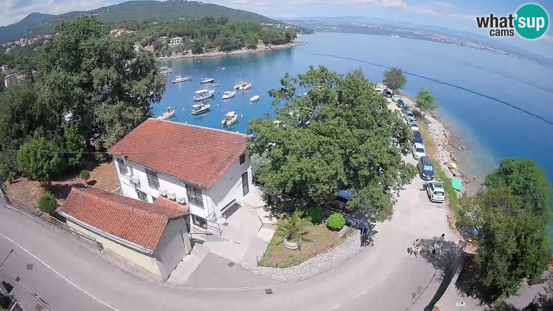 Ika Harbor Webcam – LIVE View of the Harbor and Opatija Lights