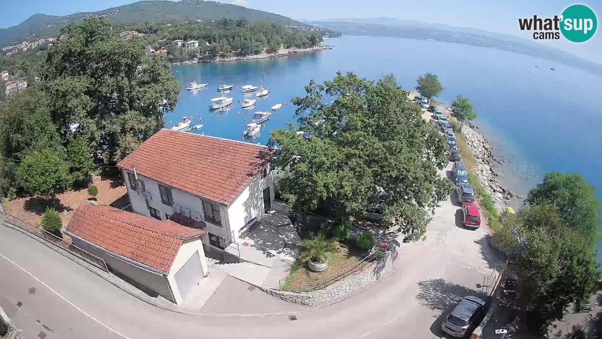 Ika Harbor Webcam – LIVE View of the Harbor and Opatija Lights
