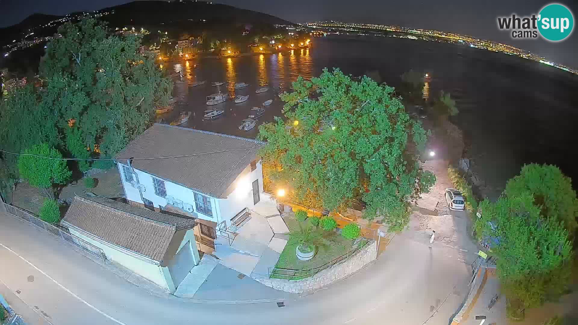 Webcam puerto de Ika – Vista en directo y luces de Opatija