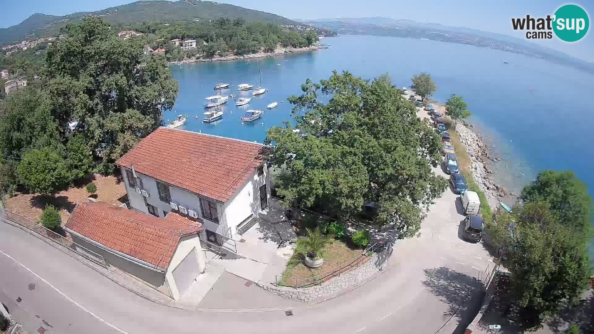 Ika Harbor Webcam – LIVE View of the Harbor and Opatija Lights