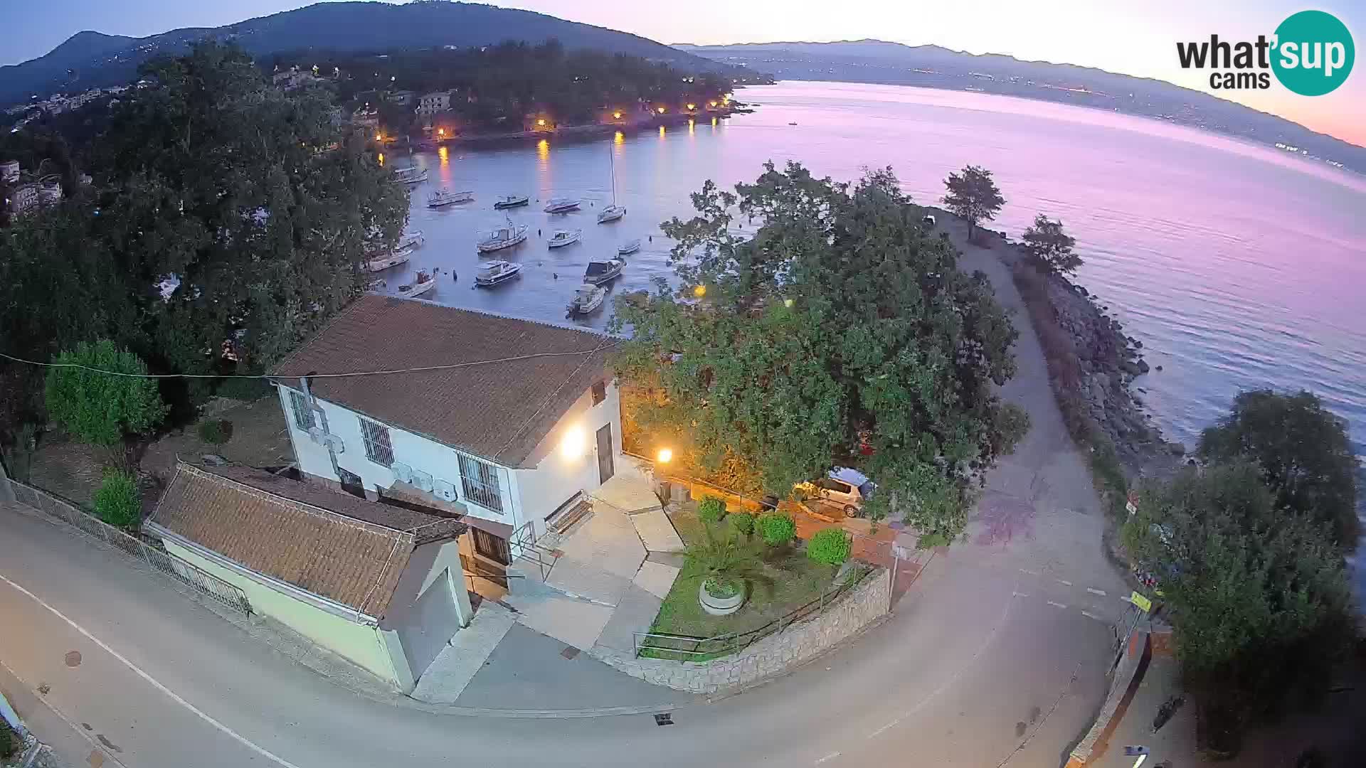 Webcam puerto de Ika – Vista en directo y luces de Opatija