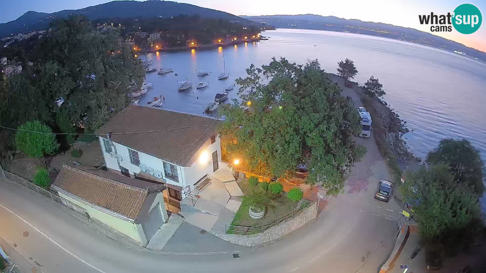 Webcam porto Ika – Vista LIVE sul porto e le luci di Opatija