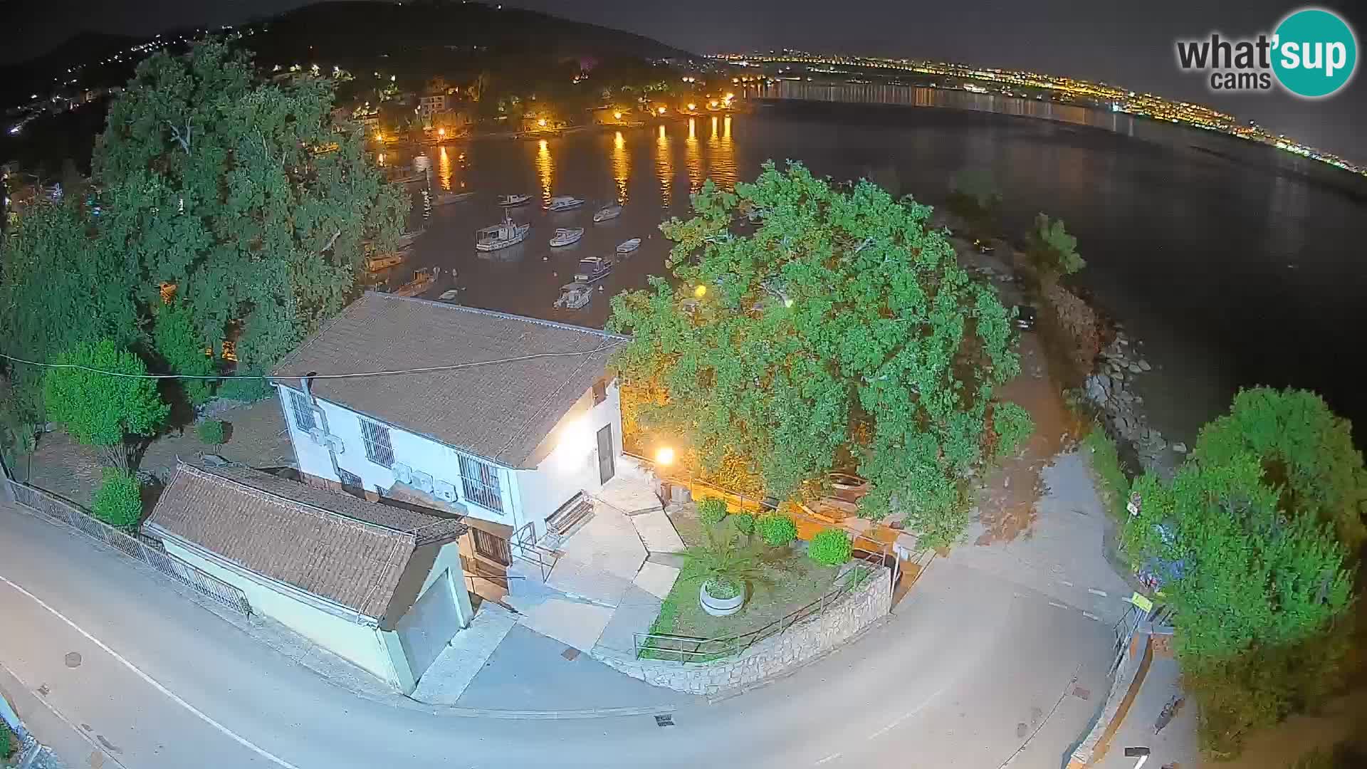 Webcam puerto de Ika – Vista en directo y luces de Opatija