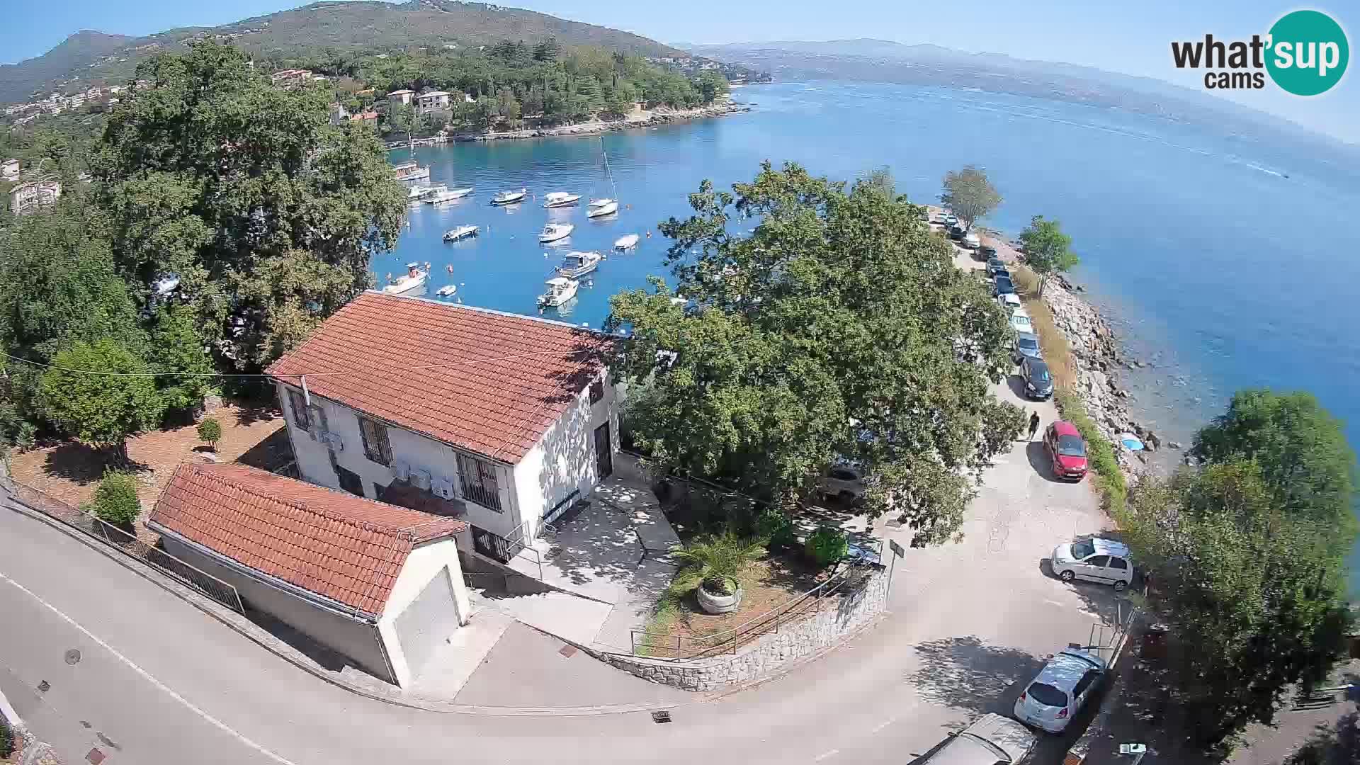 Ika Harbor Webcam – LIVE View of the Harbor and Opatija Lights