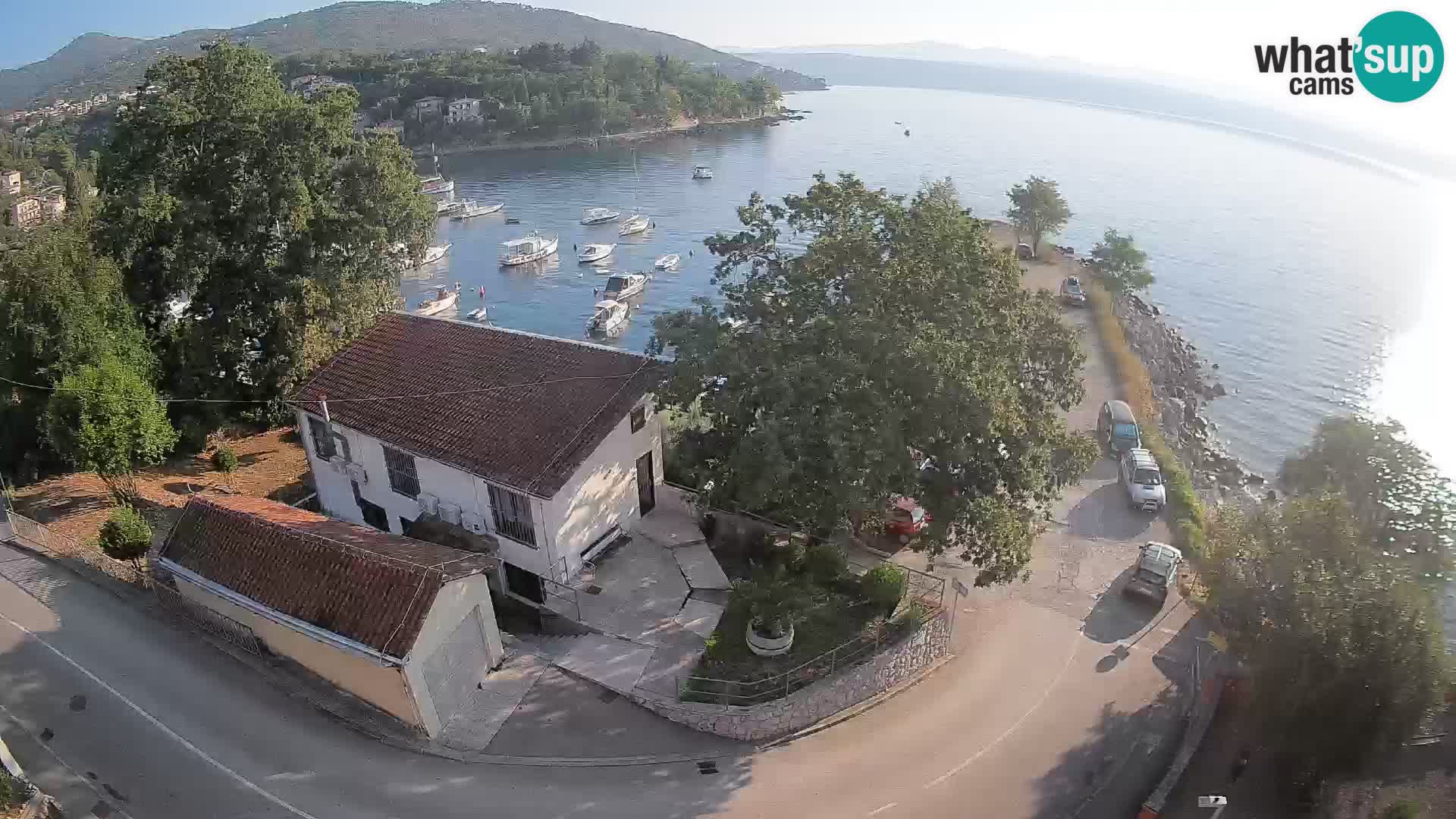 Ika Harbor Webcam – LIVE View of the Harbor and Opatija Lights
