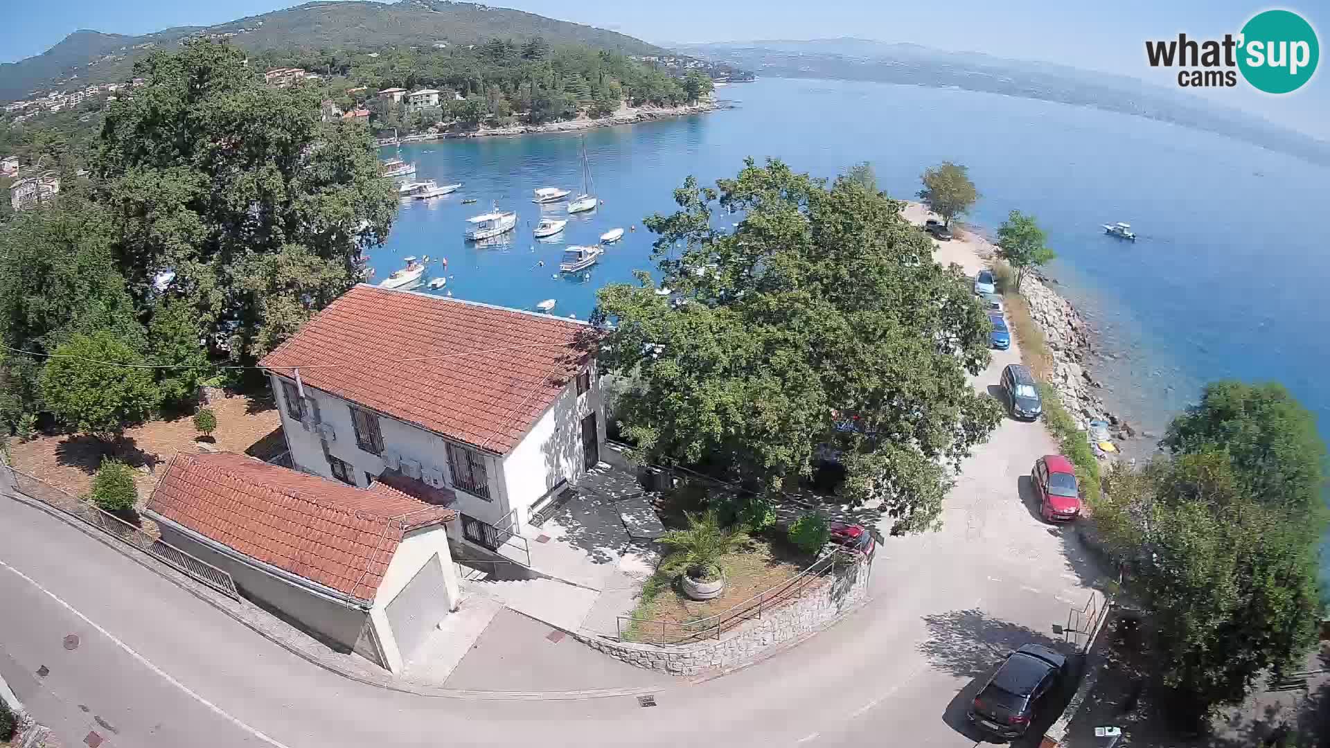 Ika Harbor Webcam – LIVE View of the Harbor and Opatija Lights