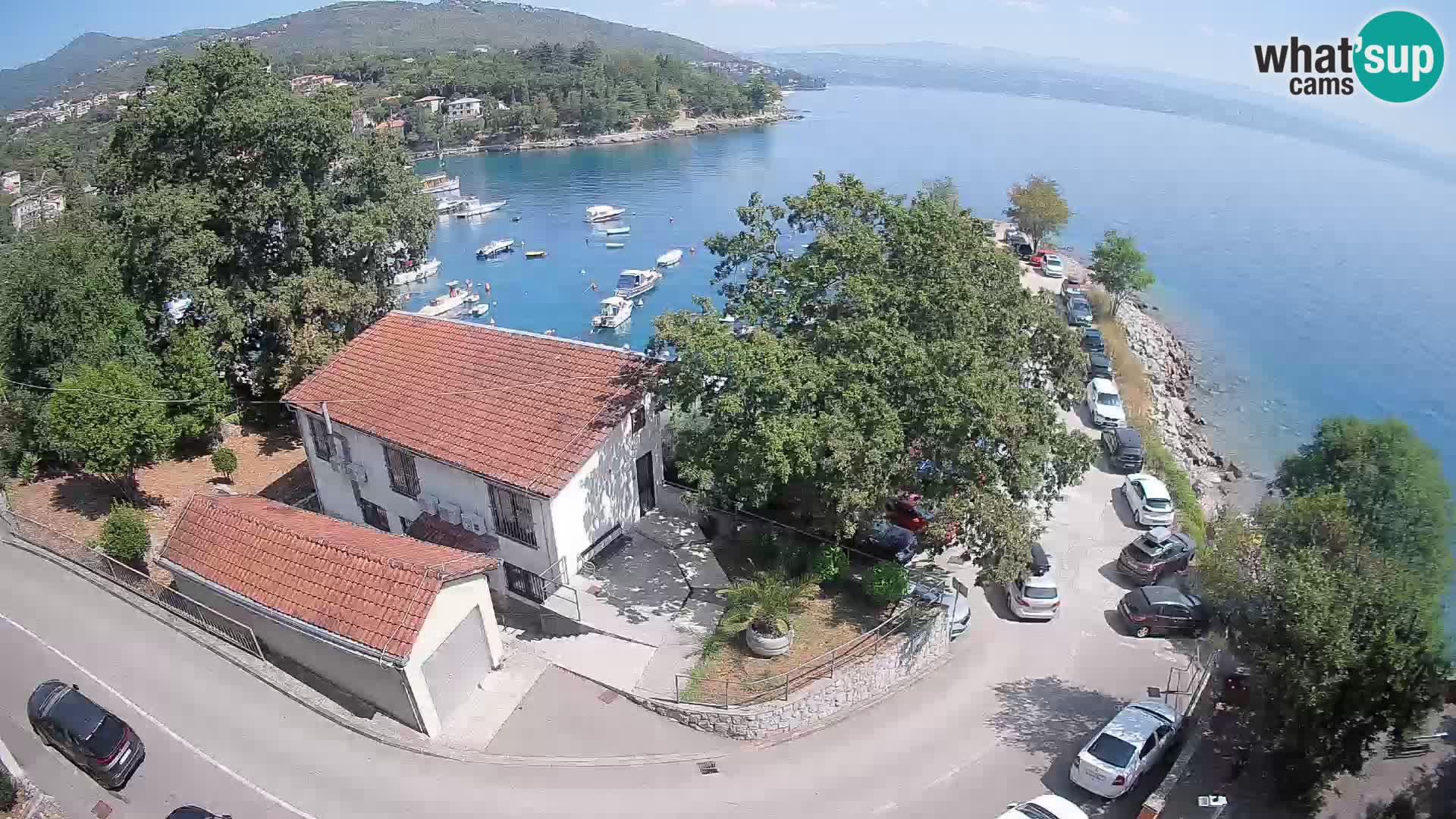 Ika Harbor Webcam – LIVE View of the Harbor and Opatija Lights
