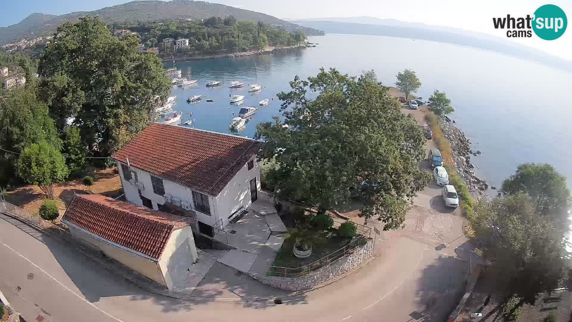 Ika Harbor Webcam – LIVE View of the Harbor and Opatija Lights