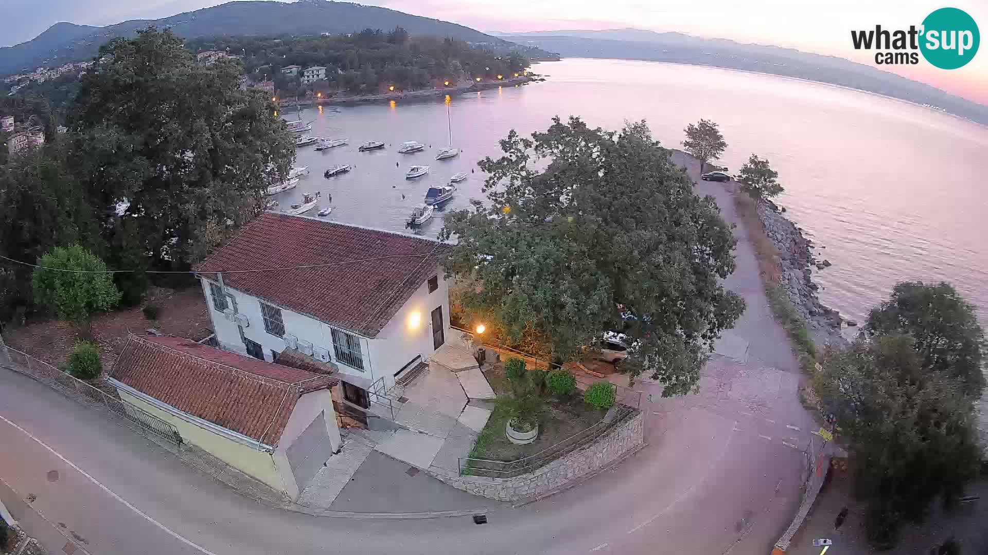 Webcam puerto de Ika – Vista en directo y luces de Opatija