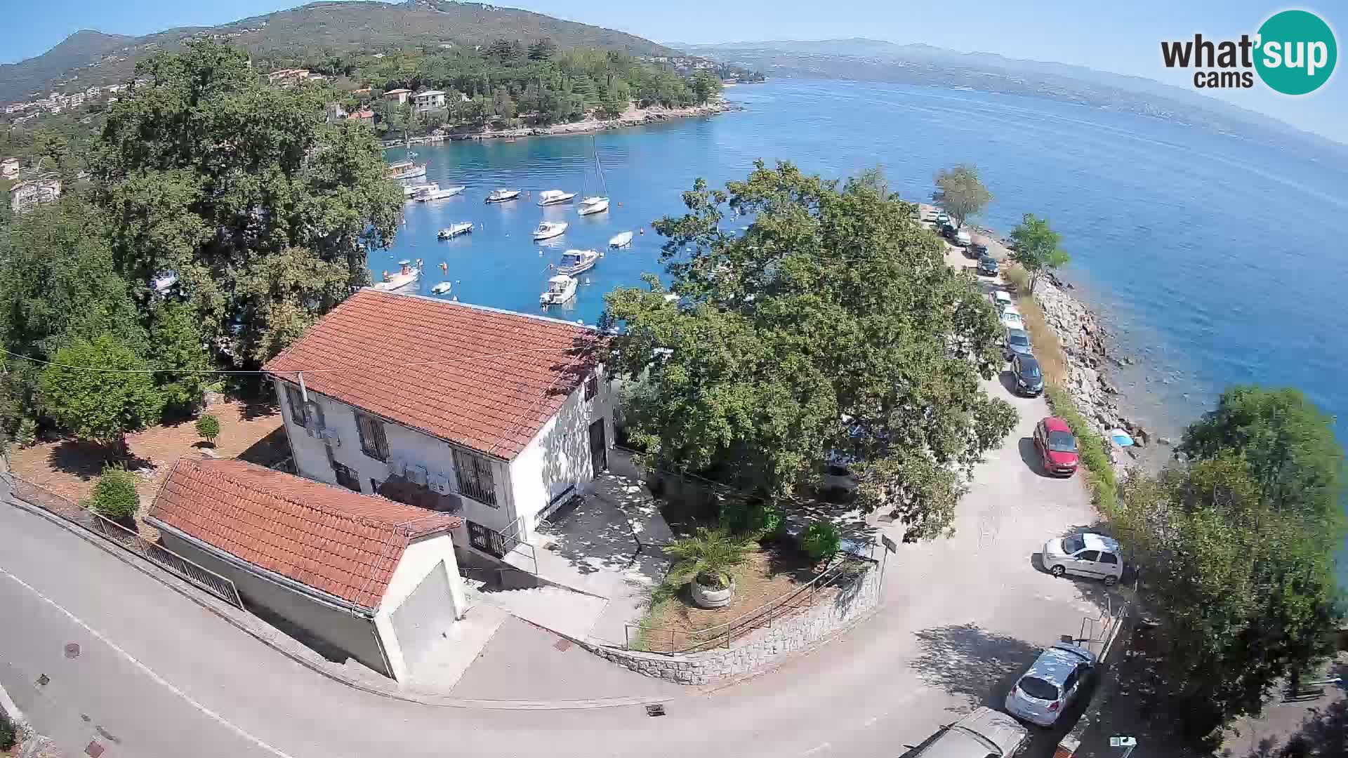 Ika Harbor Webcam – LIVE View of the Harbor and Opatija Lights
