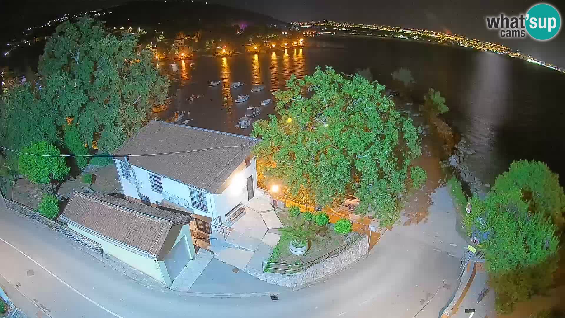 Webcam porto Ika – Vista LIVE sul porto e le luci di Opatija