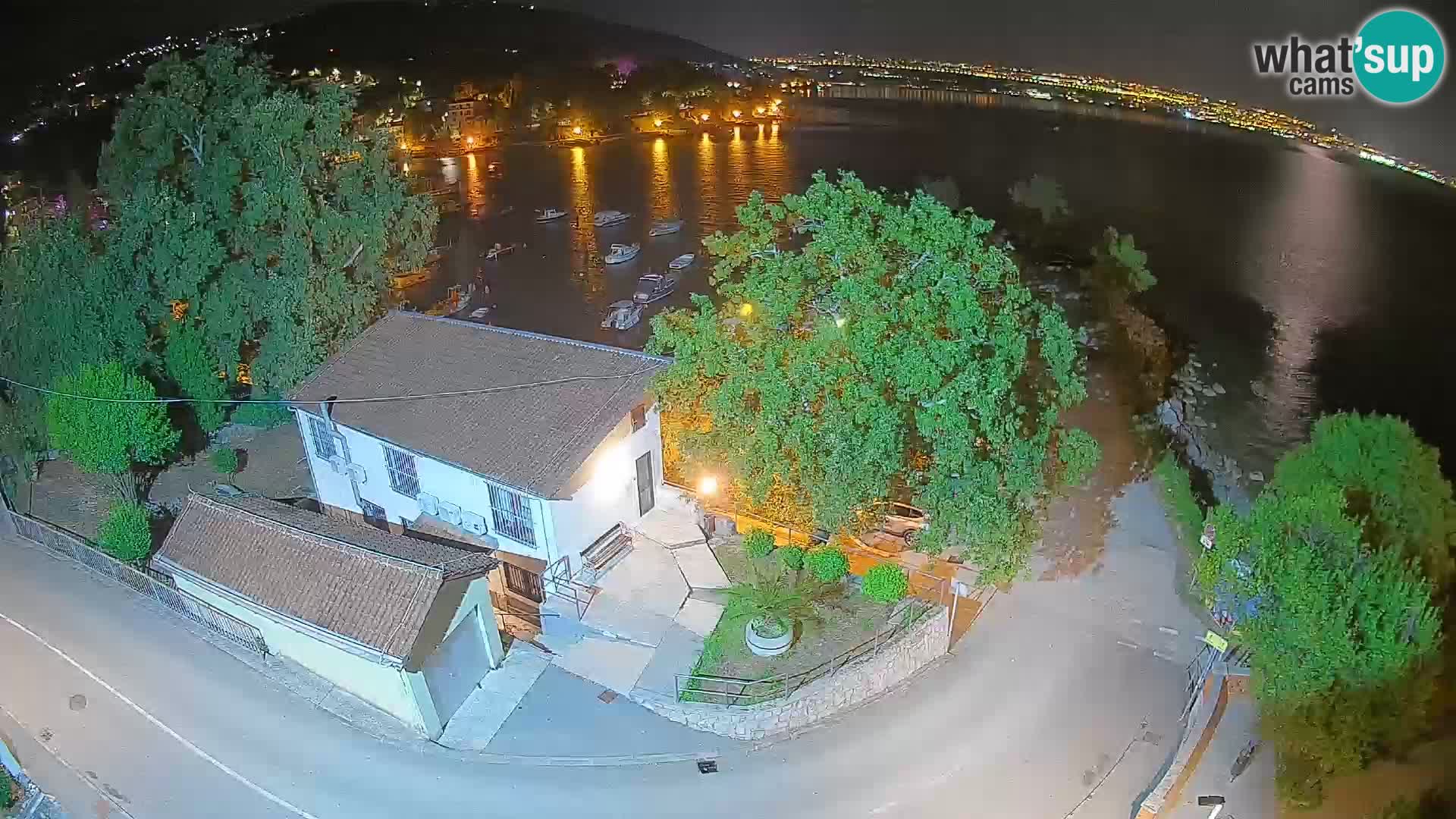 Webcam puerto de Ika – Vista en directo y luces de Opatija