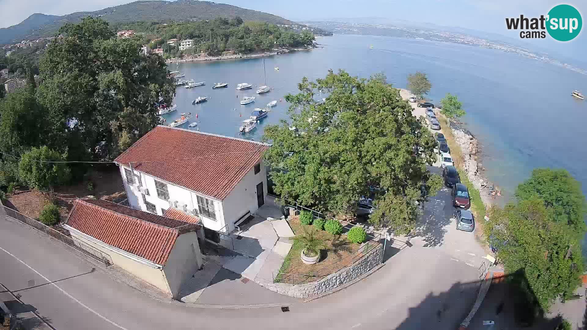 Ika Harbor Webcam – LIVE View of the Harbor and Opatija Lights