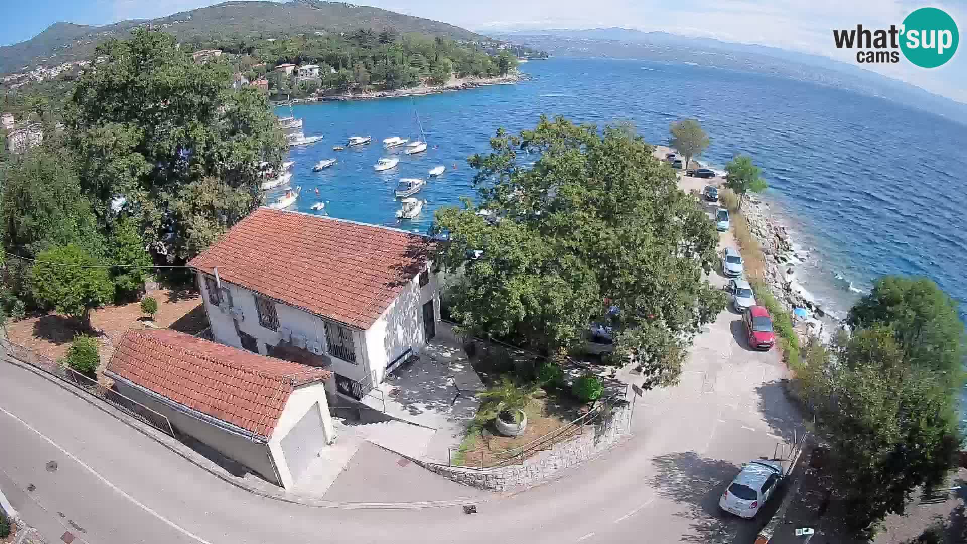 Ika Harbor Webcam – LIVE View of the Harbor and Opatija Lights