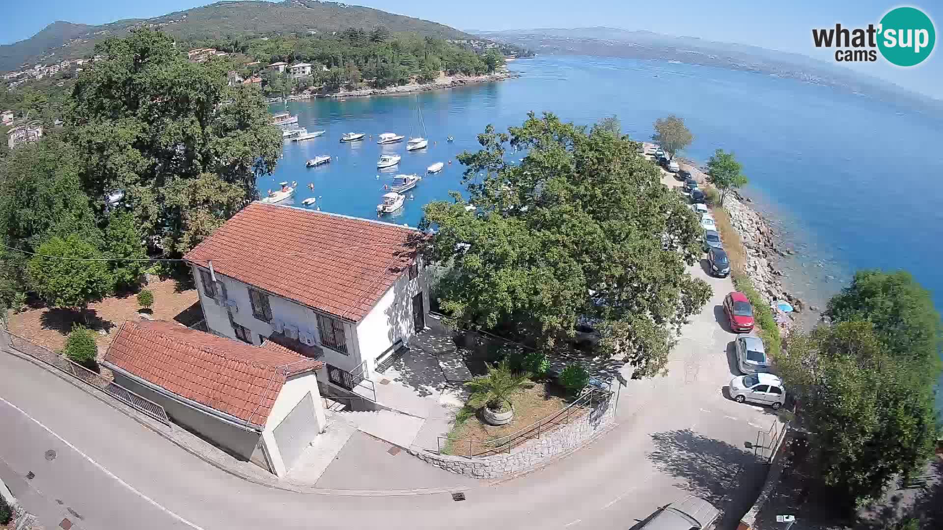 Ika Harbor Webcam – LIVE View of the Harbor and Opatija Lights