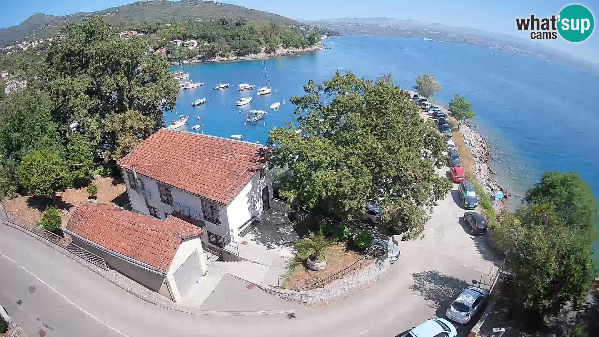 Ika Harbor Webcam – LIVE View of the Harbor and Opatija Lights