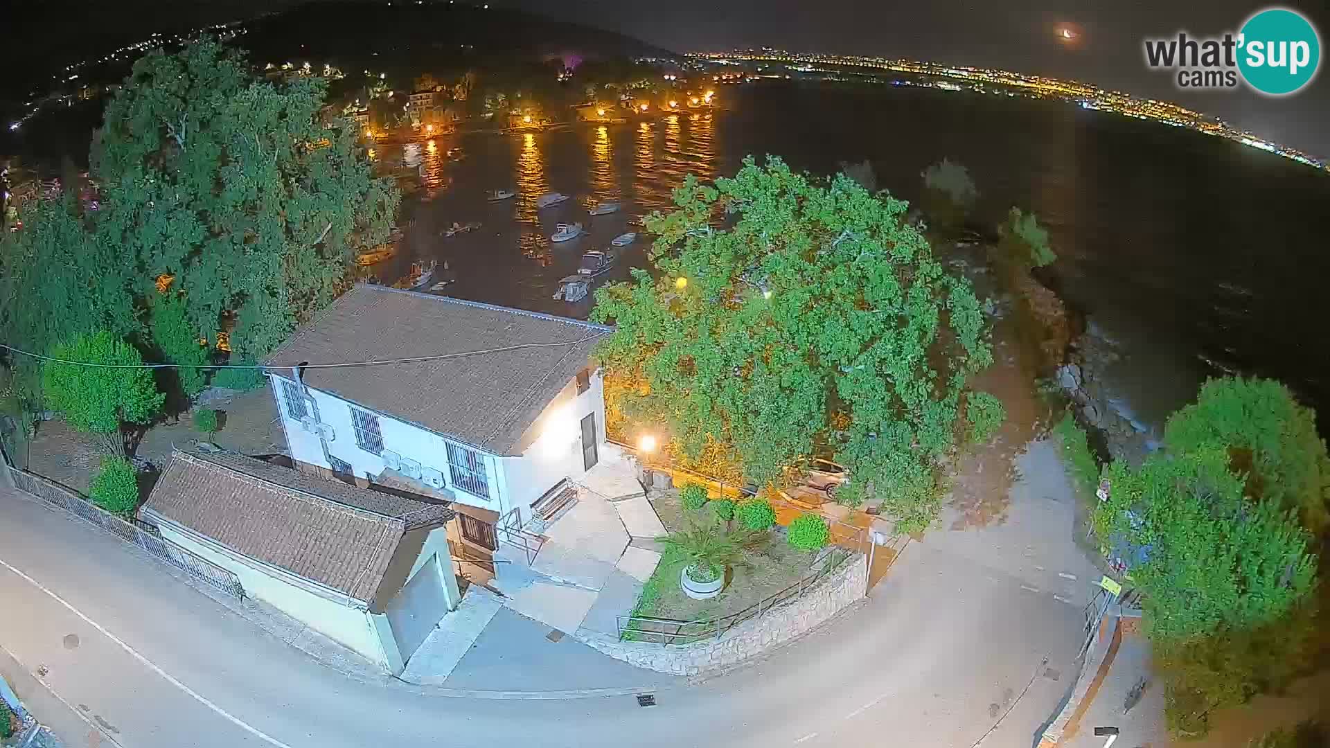 Webcam porto Ika – Vista LIVE sul porto e le luci di Opatija
