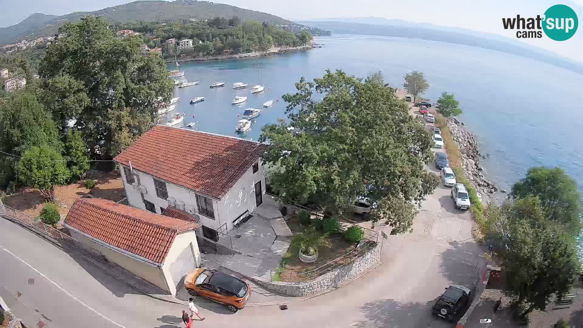 Ika Harbor Webcam – LIVE View of the Harbor and Opatija Lights