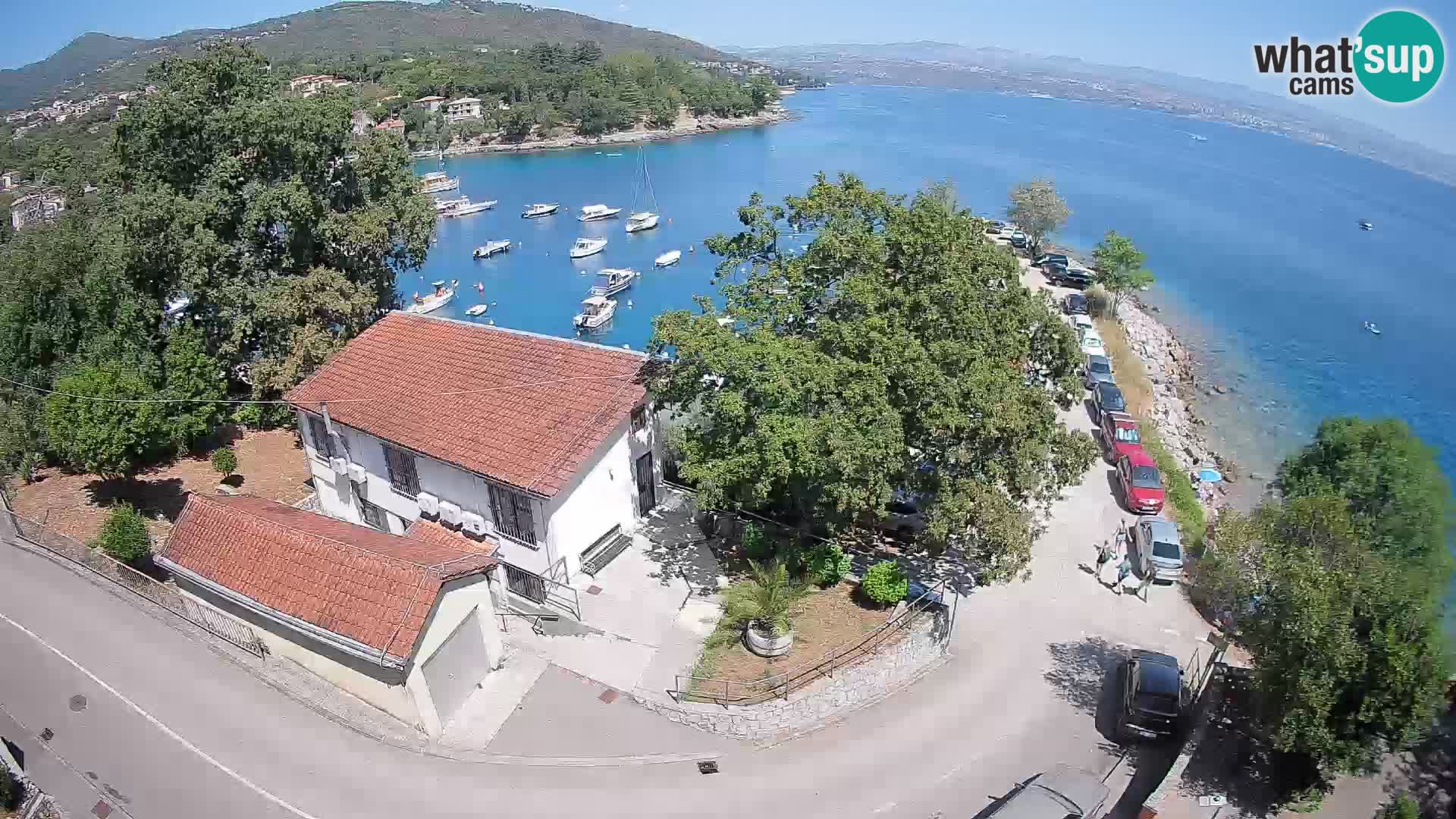 Ika Harbor Webcam – LIVE View of the Harbor and Opatija Lights