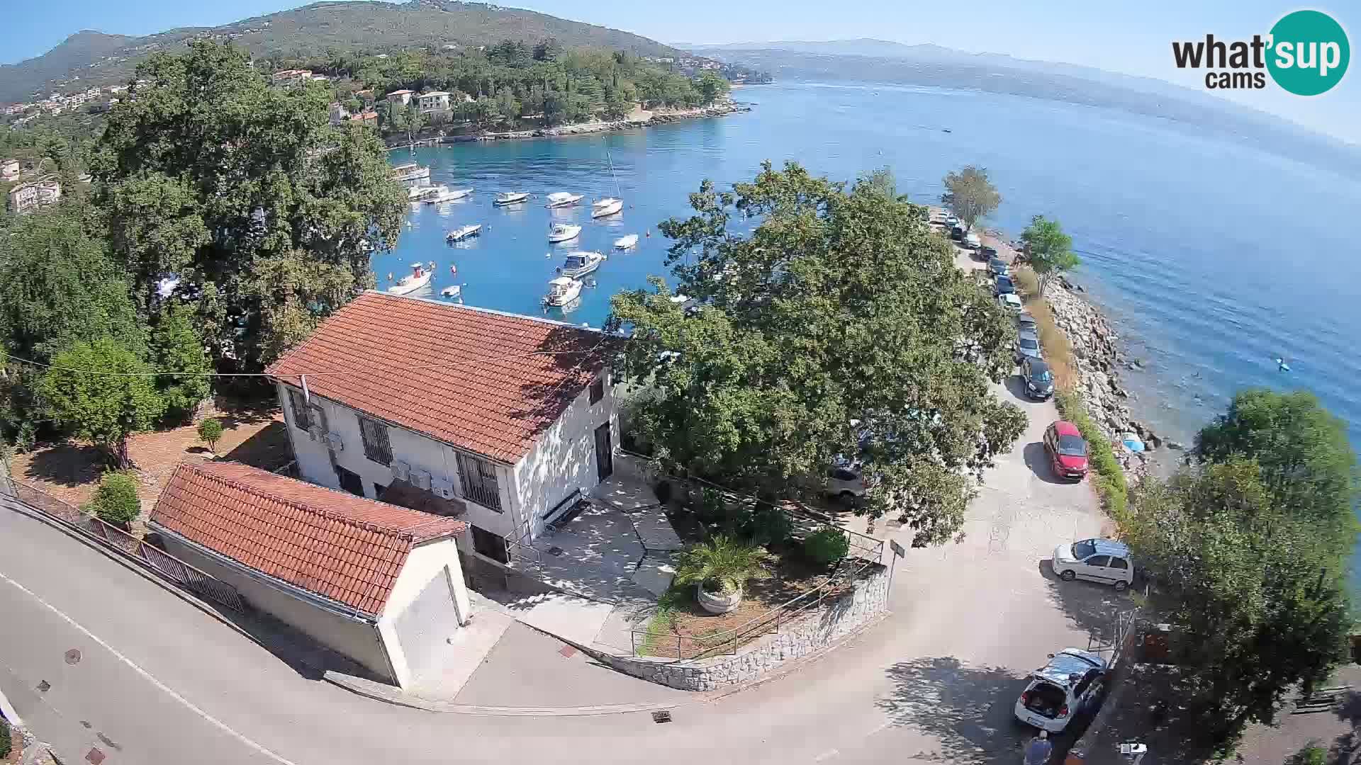 Ika Harbor Webcam – LIVE View of the Harbor and Opatija Lights