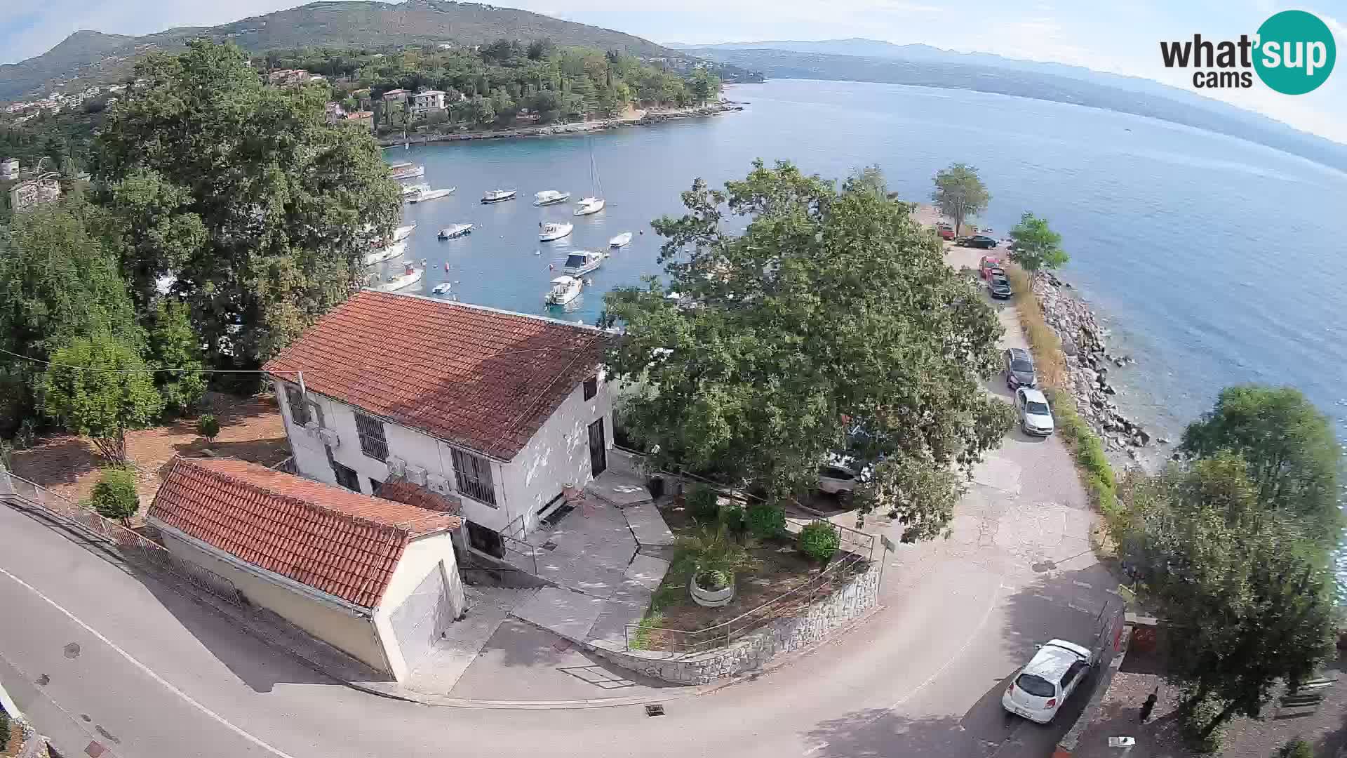 Ika Harbor Webcam – LIVE View of the Harbor and Opatija Lights