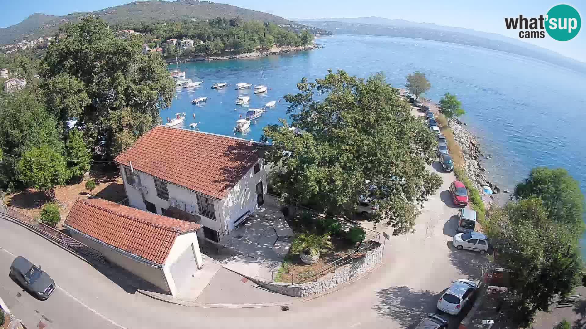 Ika Harbor Webcam – LIVE View of the Harbor and Opatija Lights