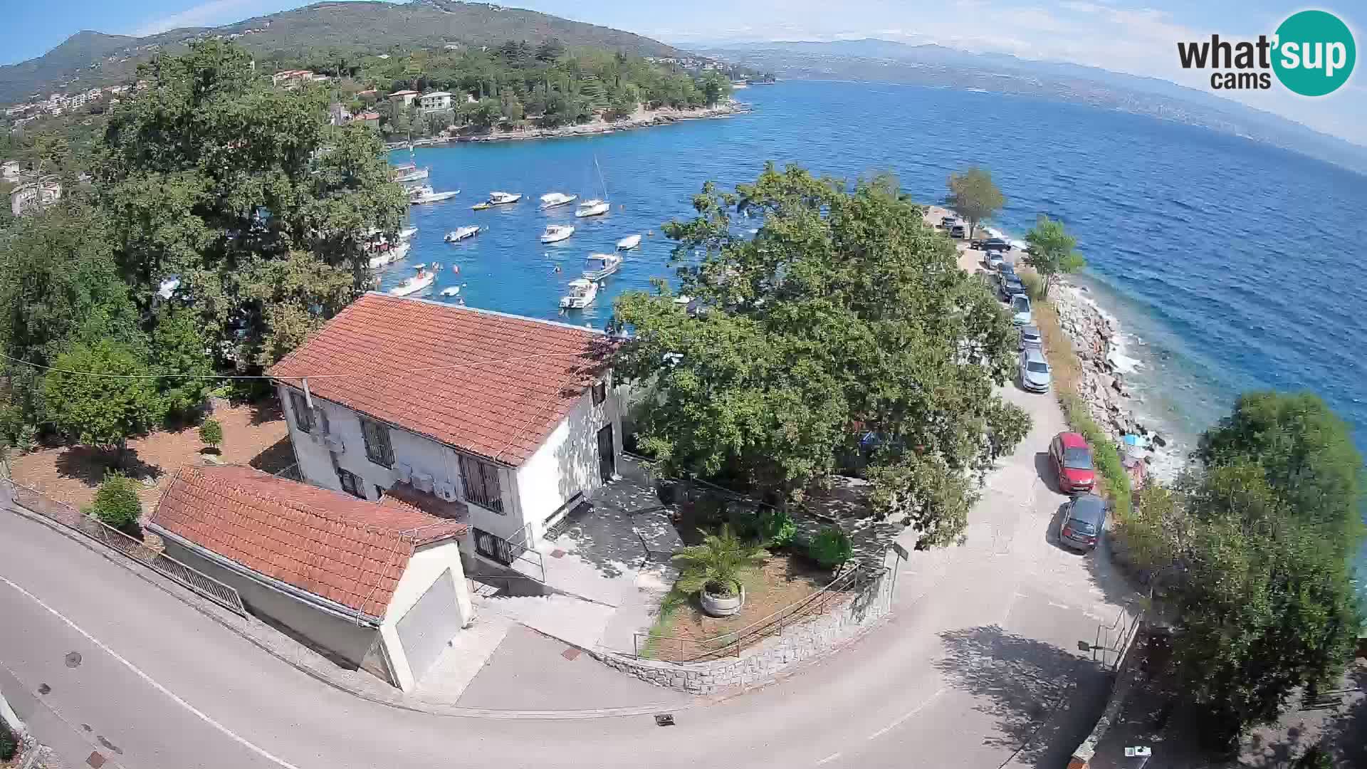 Ika Harbor Webcam – LIVE View of the Harbor and Opatija Lights