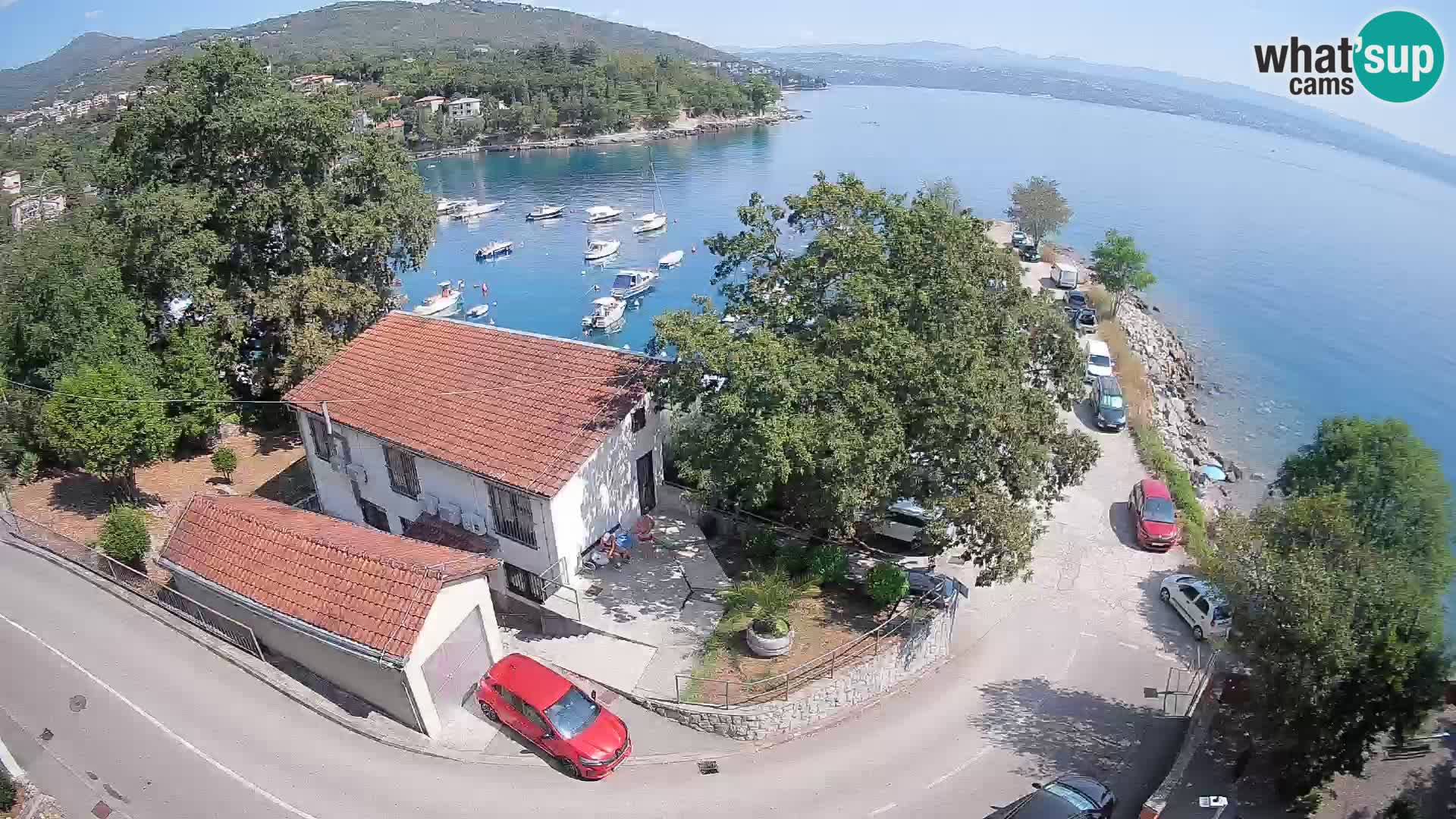 Ika Harbor Webcam – LIVE View of the Harbor and Opatija Lights